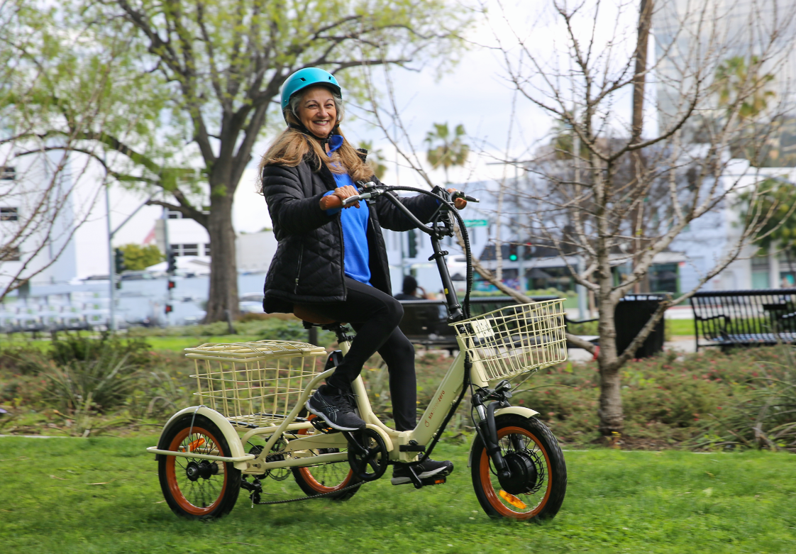 Sixthreezero Easy Transit Folding Electric Trike | 750W