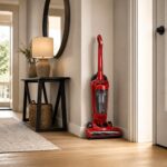 Plastic Bagless Upright Vacuum – 2.5L Capacity, Lightweight Design, Red - Image 5